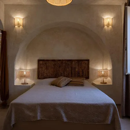 Fontarcella, Heart & Roots